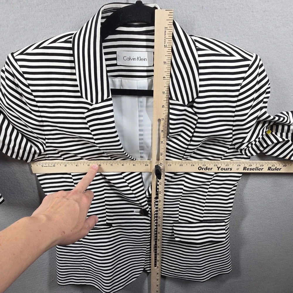 Calvin Klein Womens Blazer Size 8 Jacket Black White Striped One Button - Picture 6 of 9